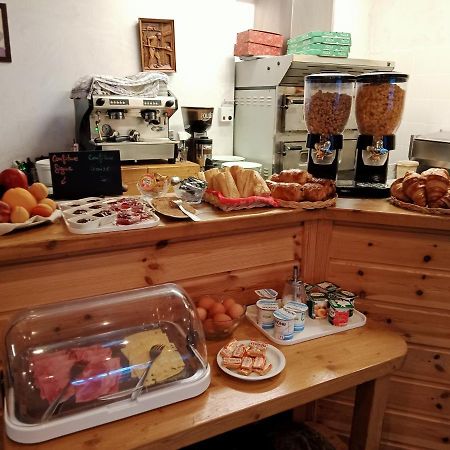 Hotel Restaurant Glaizette เอลาร์จองทิเอร์-ลา-เบสซี ภายนอก รูปภาพ